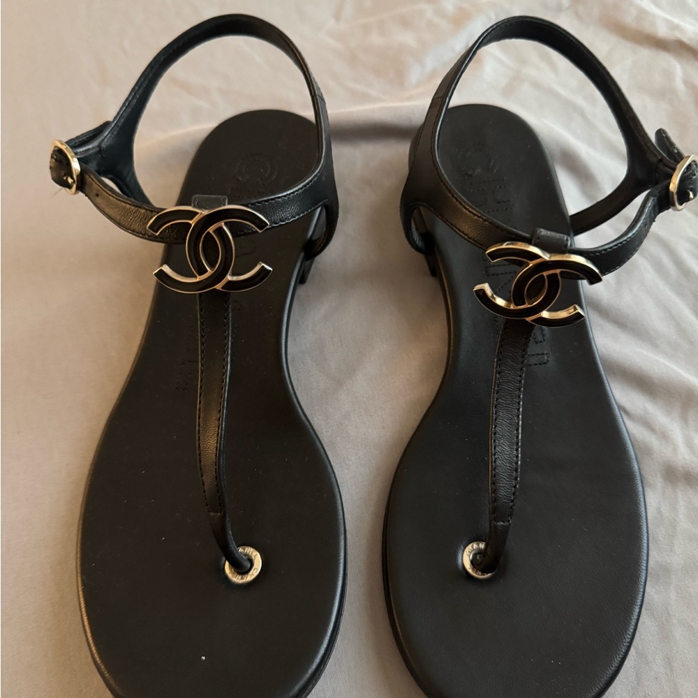 Chanel Black Thong Sandals